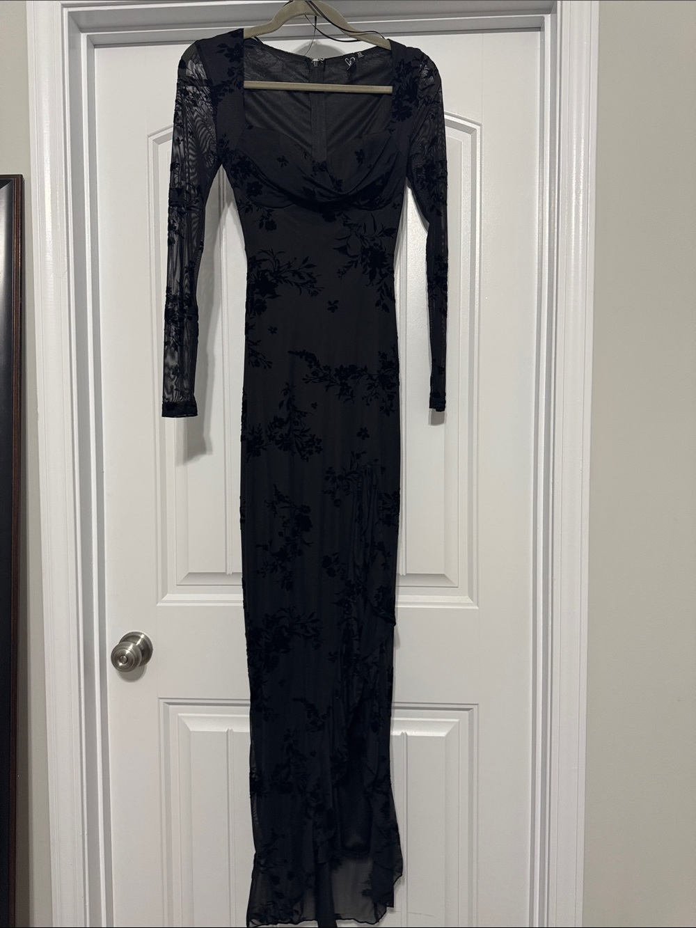 Windsor Black Long Sleeve Velvet Burnout Maxi Dress